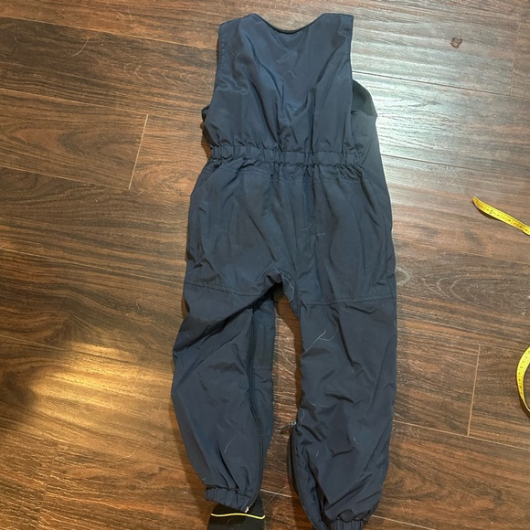 Columbia tectonic snowsuit/bib size 4T - Picture 6 of 8